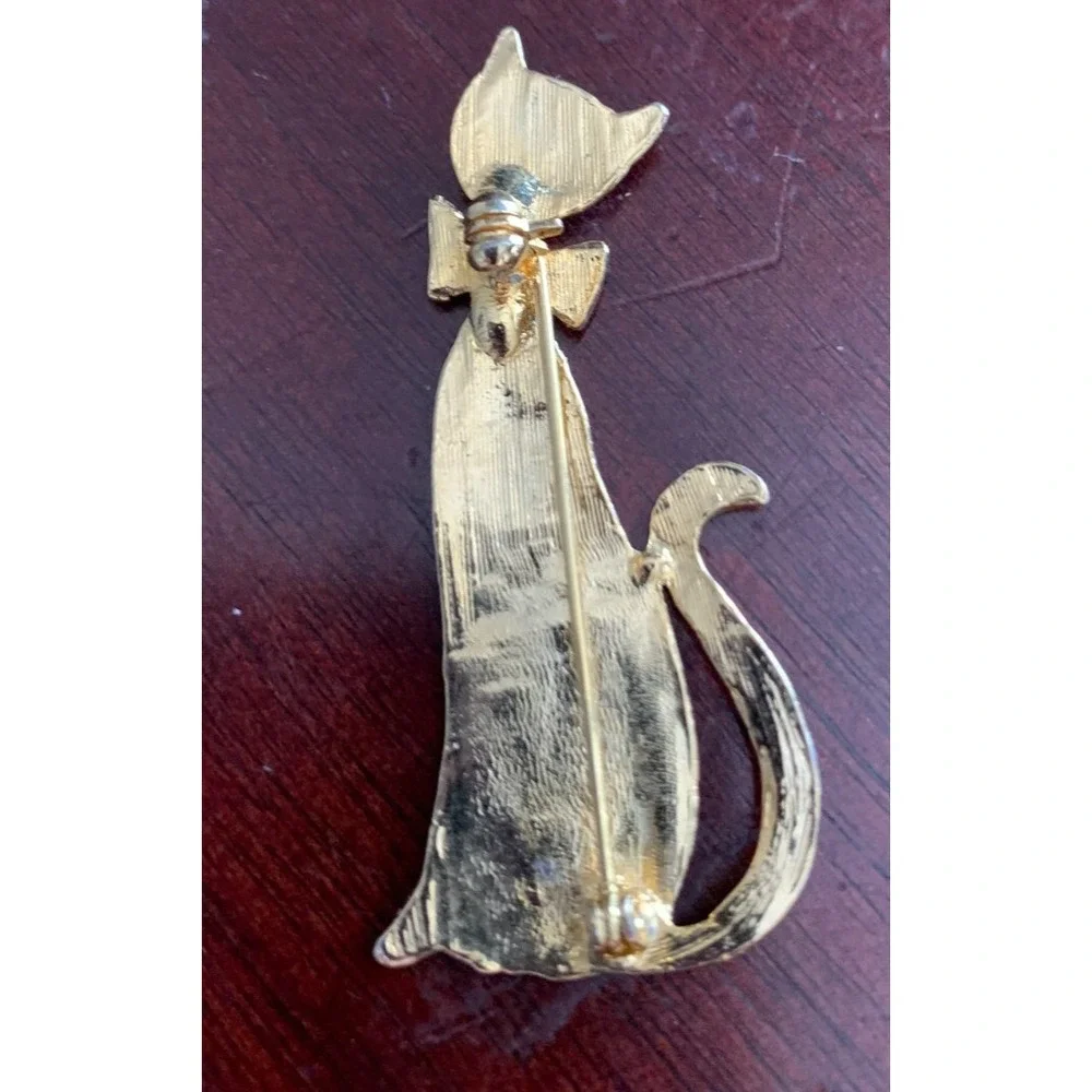 Vintage Black Enamel and Gold‎ Cat Brooch Good Condition